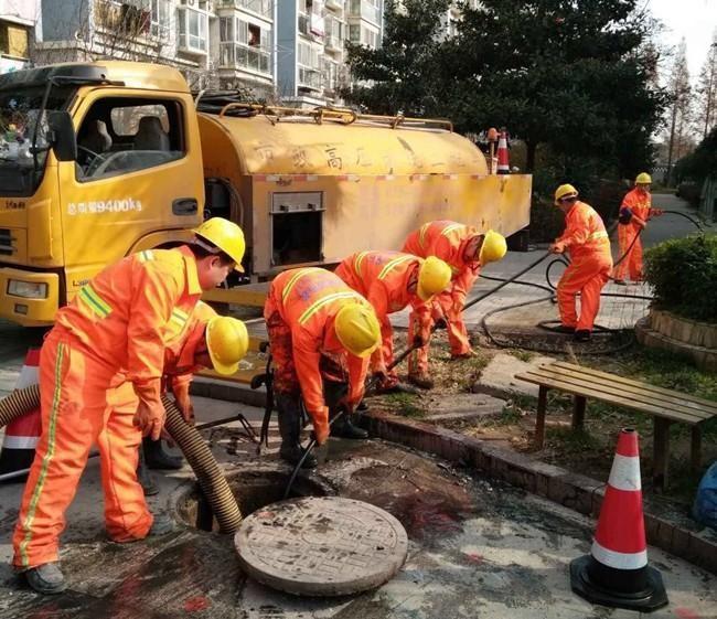 七坊镇市政管道清淤